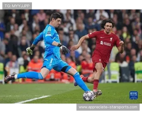 皇马逆转曼联晋级欧冠八强比赛精彩瞬间回顾